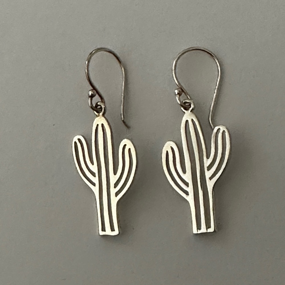 925 Silver cactus french wire hanging earrings
